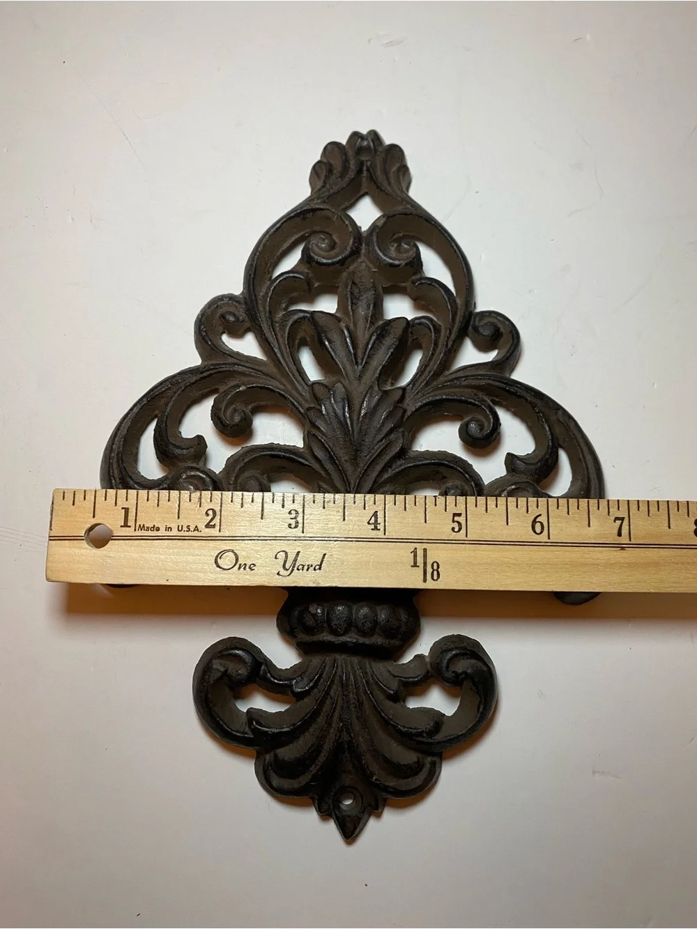Decorative Fleur-de-Lis & Filigree Wall Plaques - Black/Dark Brown.